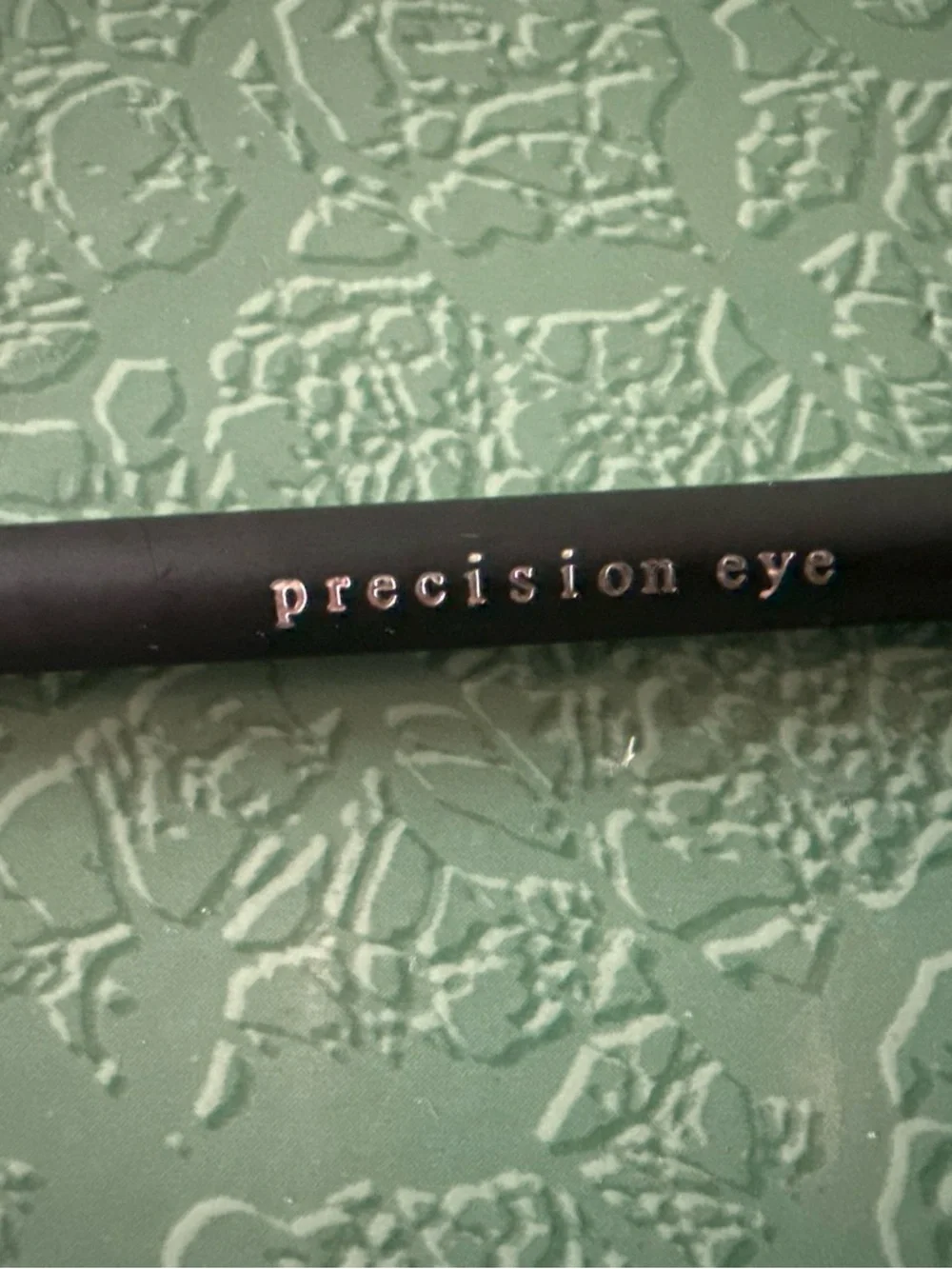 id Bare Escentuals Double-Ended Precision Eye Makeup Brush #30899